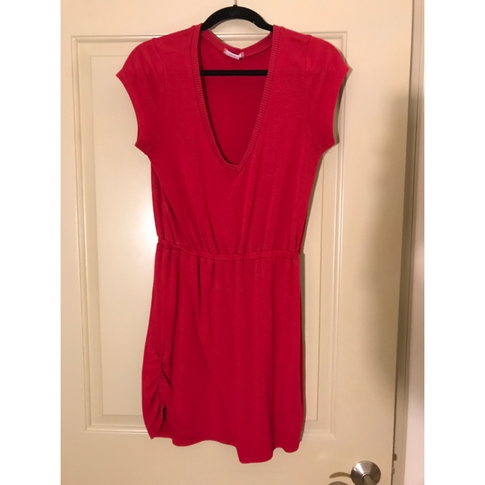 Causual red dress